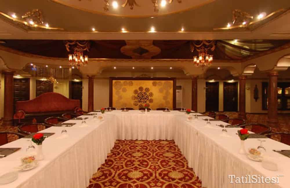 Almira Hotel