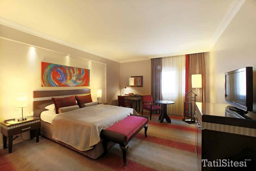 Almira Hotel