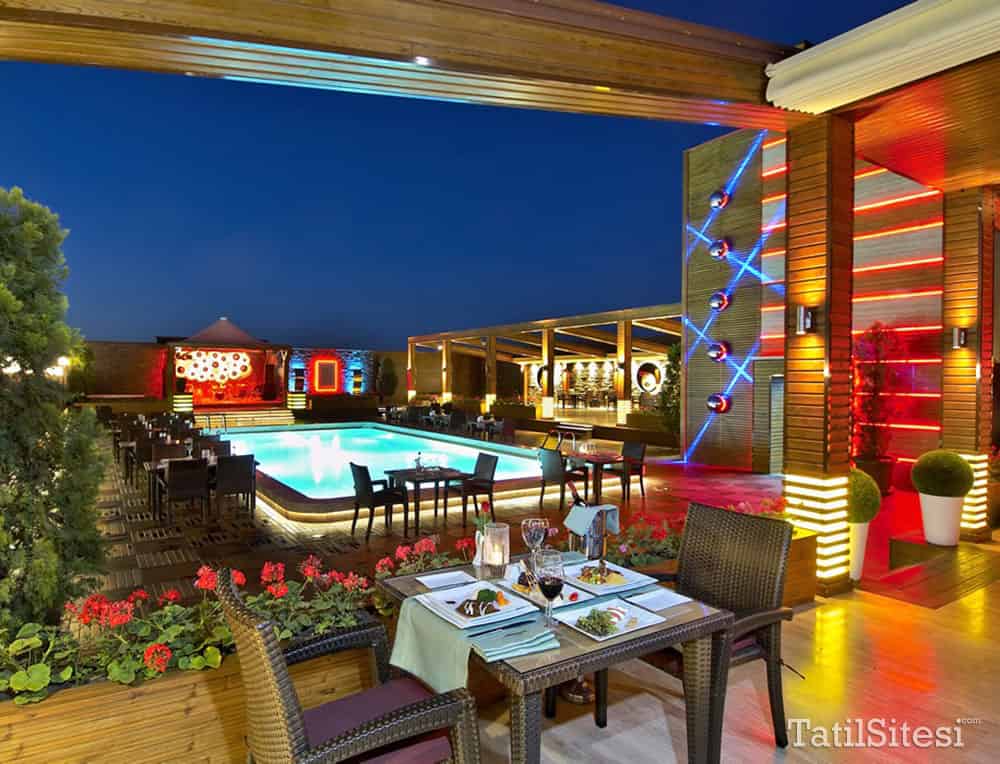 Almira Hotel