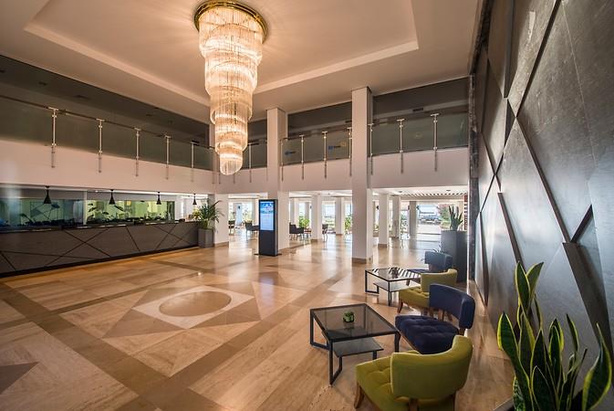 Altın Yunus Resort Thermal Hotel