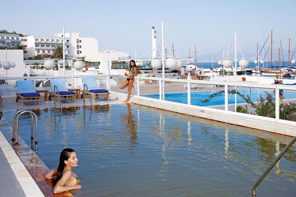 Altın Yunus Resort Thermal Hotel