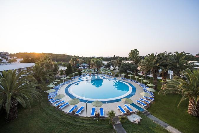Altın Yunus Resort Thermal Hotel