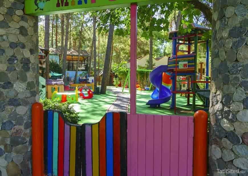 Amara Club Marine Nature