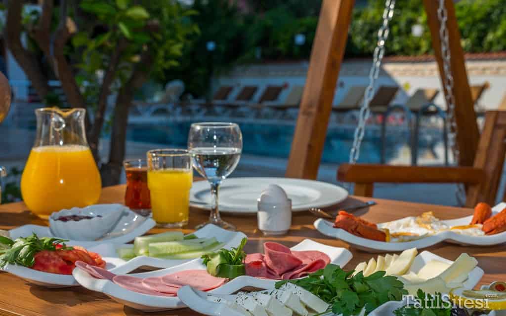 Amore Boutique Hotel