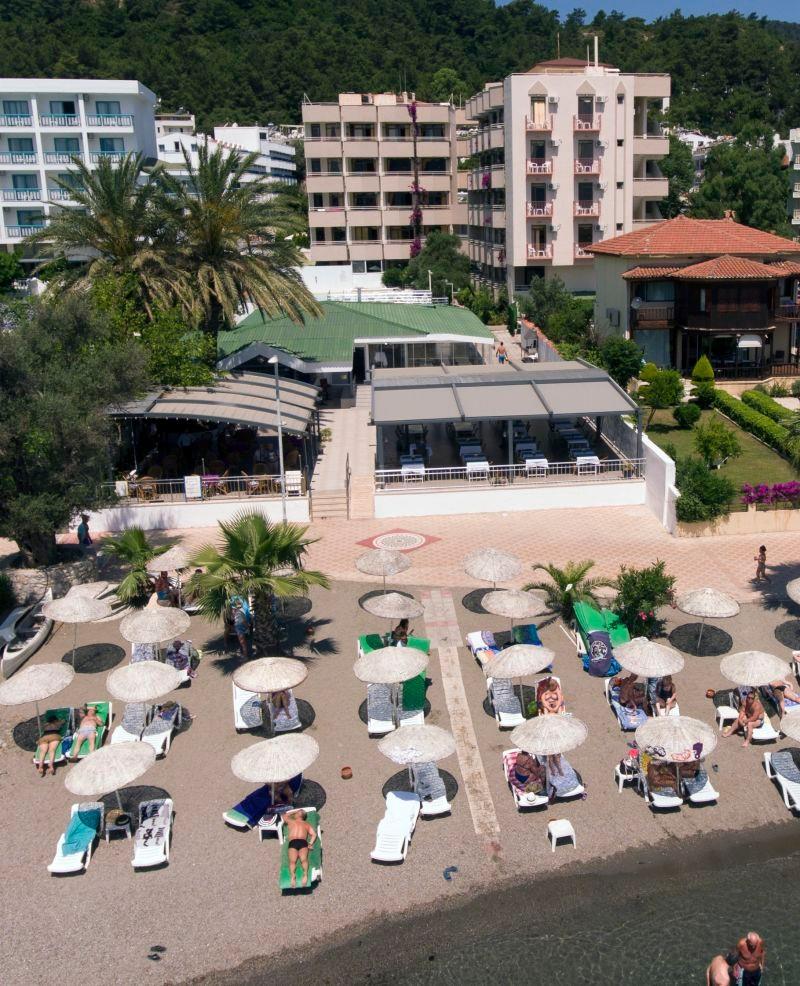 Amos Hotel