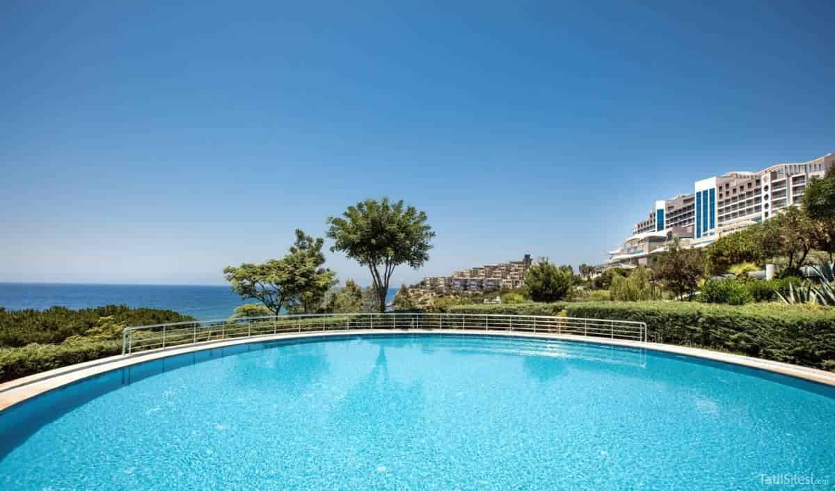 Aria Claros Beach & Spa Resort