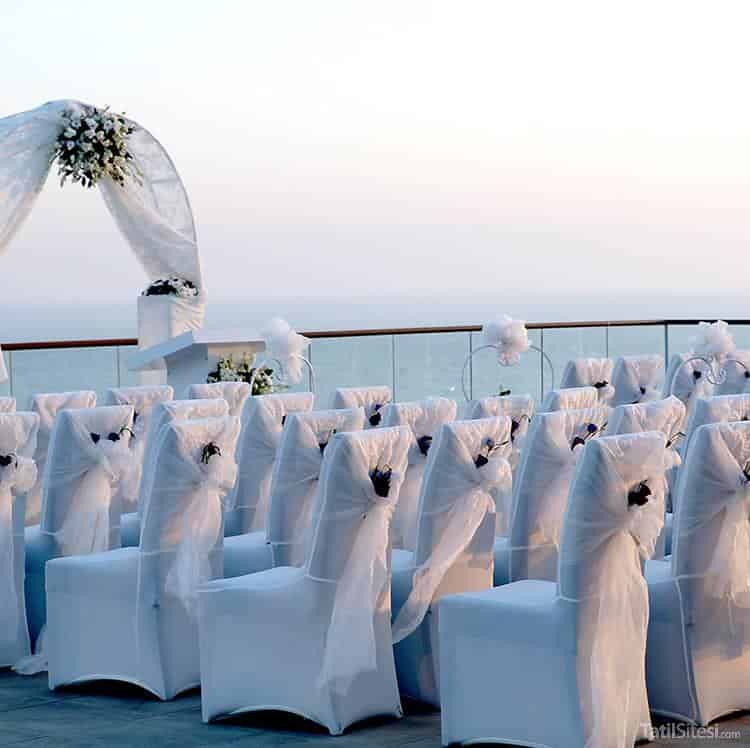 Aria Claros Beach & Spa Resort