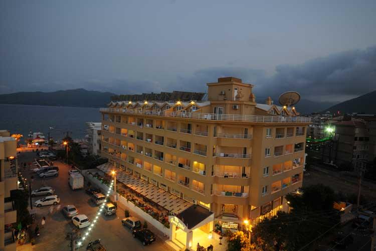 Armar Seaside Hotel
