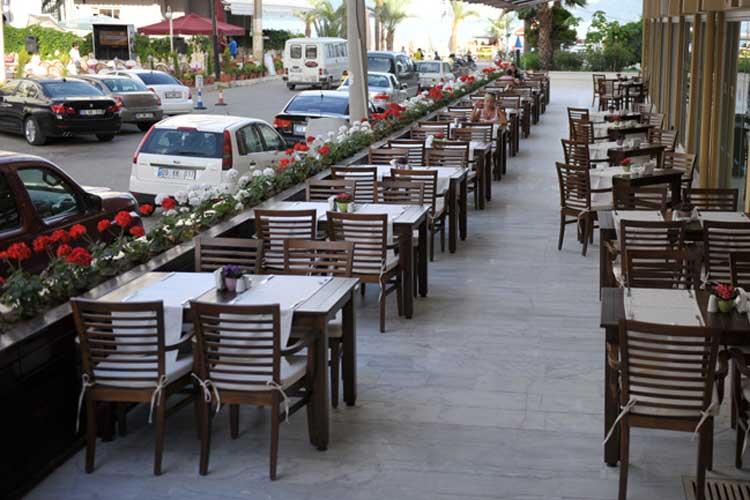 Armar Seaside Hotel