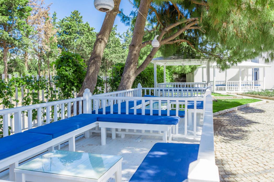 Armonia Holiday Village & Spa Hotel