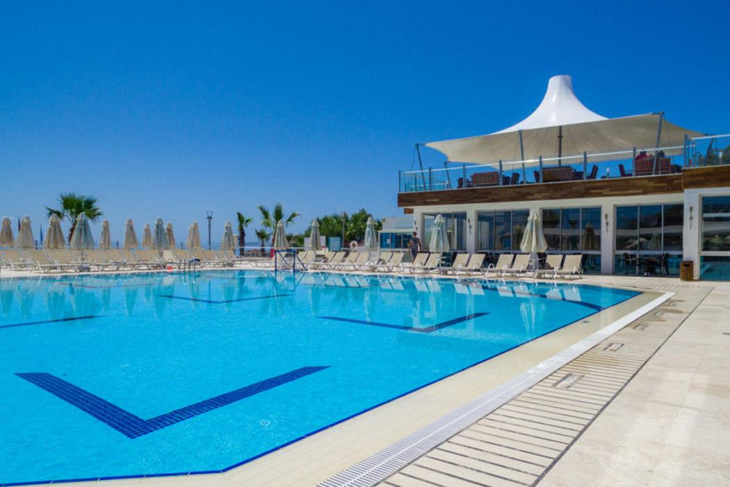 Armonia Holiday Village & Spa Hotel