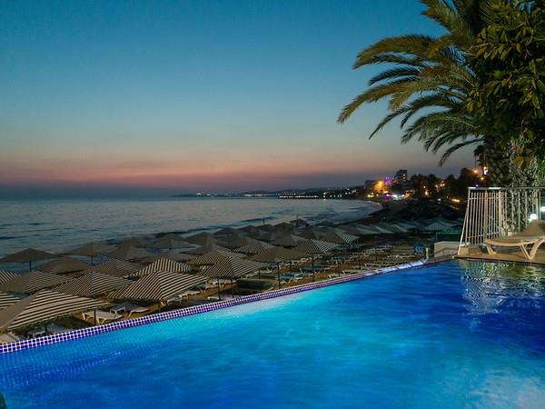 Aska Just İn Beach