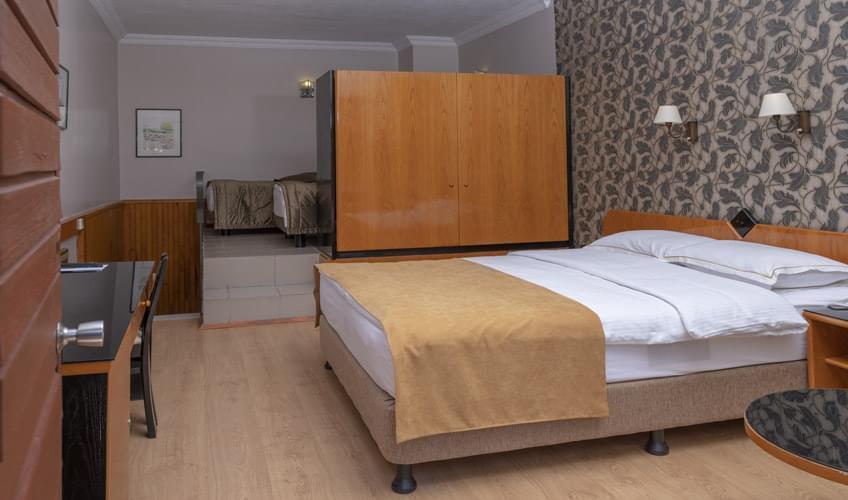 Assos Eden Gardens Hotel