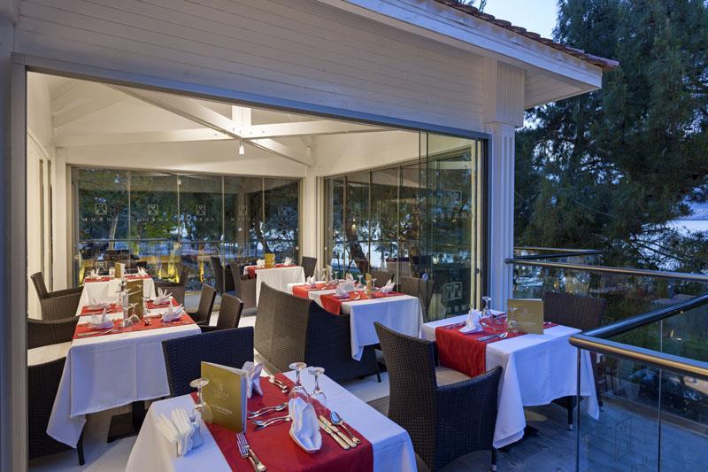 Aurum Exclusive Club