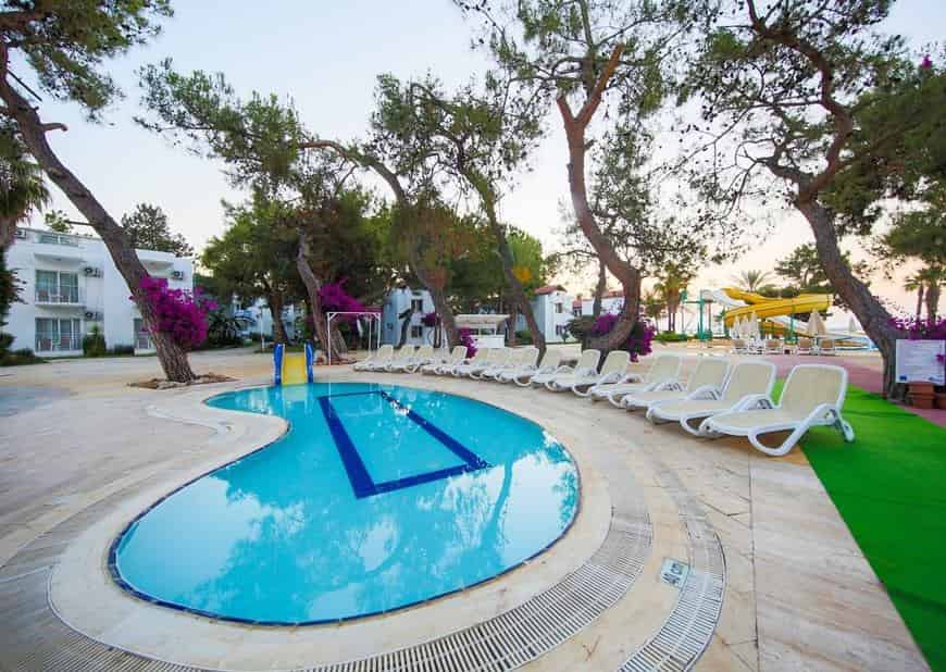 Avantgarde Comfort Hotel 