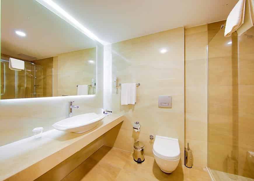 Avantgarde Comfort Hotel 