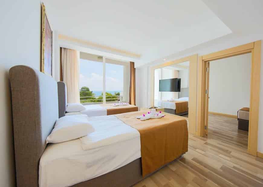 Avantgarde Comfort Hotel 