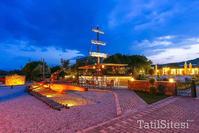 Assos Barbarossa Hotel