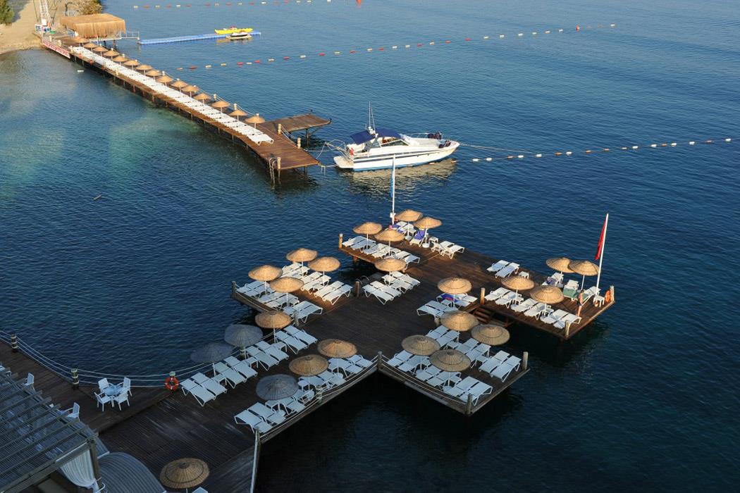 Kairaba Blue Dreams Resort Spa