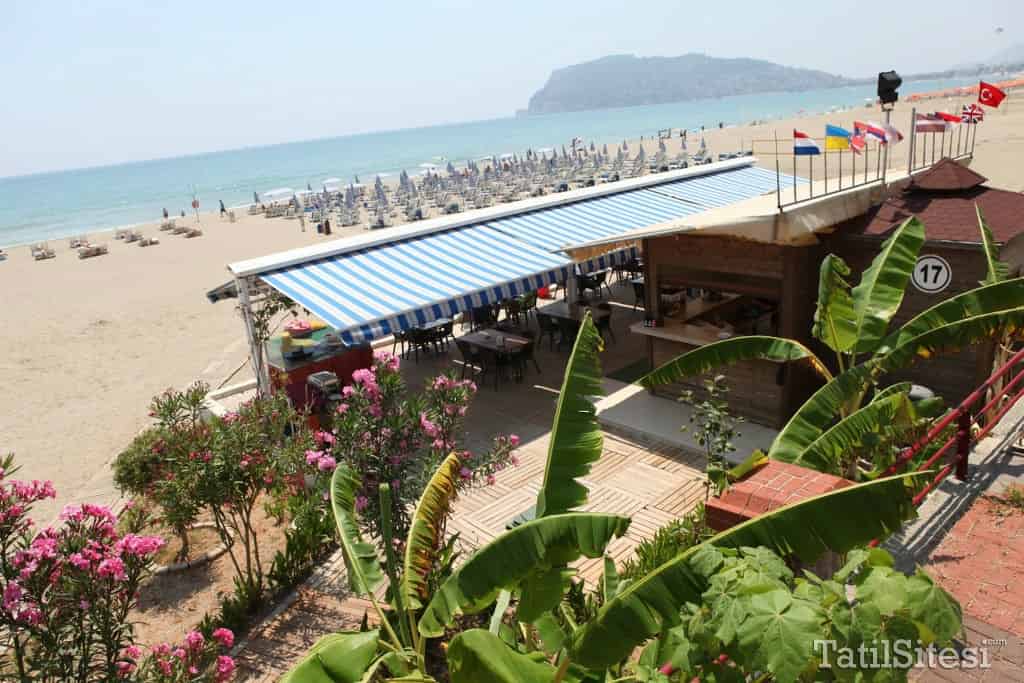 Blue Wave Suite Hotel