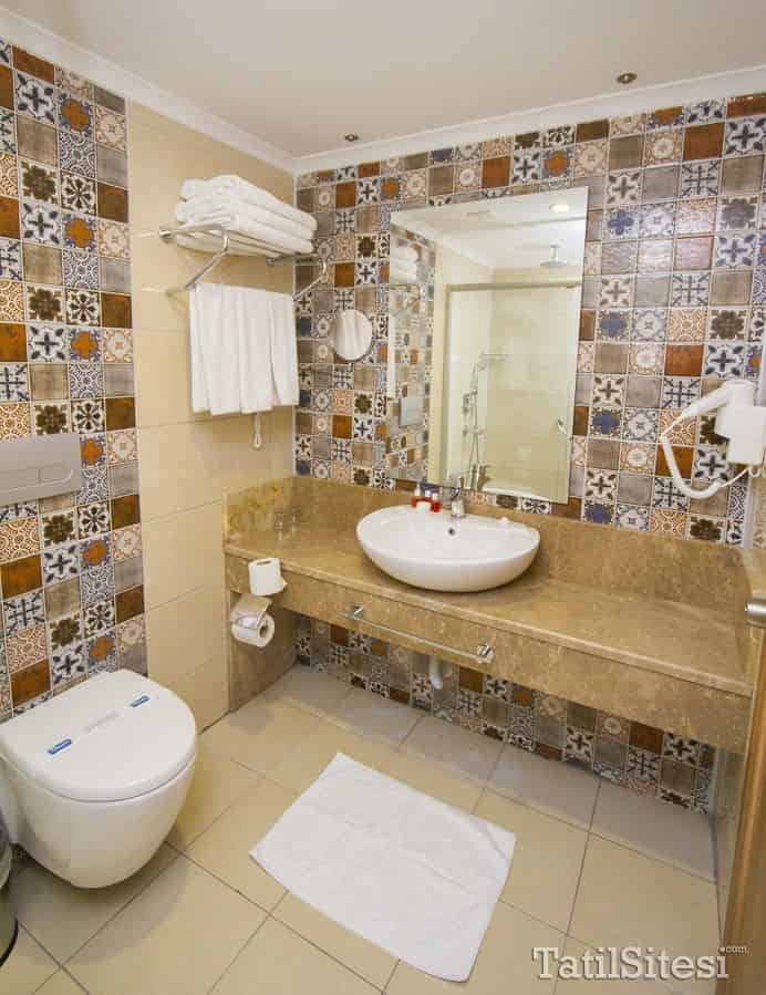 Blue Wave Suite Hotel