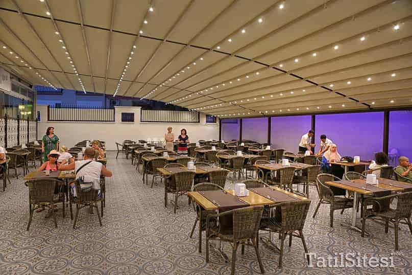 Blue Wave Suite Hotel