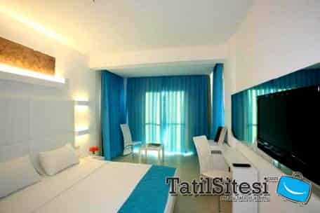 The Luvi Hotel 