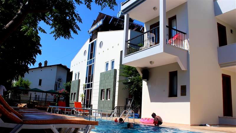 Britannia Hotel & Villas