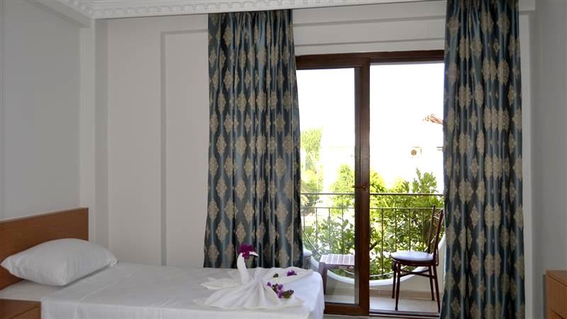 Britannia Hotel & Villas