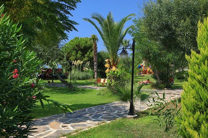 Cactus Club Yalı Hotels Resort