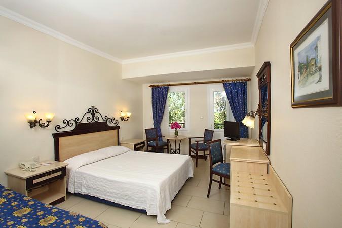 Cactus Mırage Famıly Club