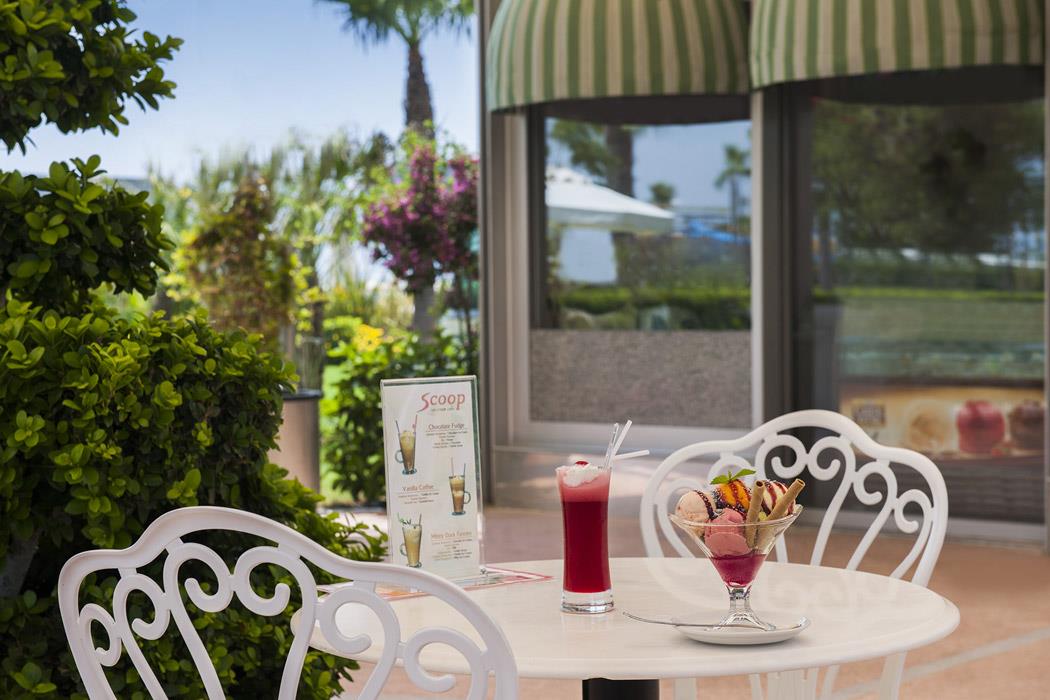 Calista Luxury Resort Hotel