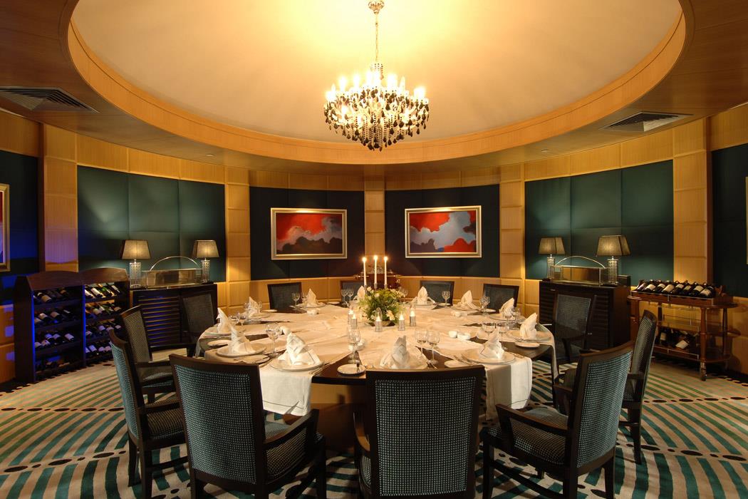 Calista Luxury Resort Hotel