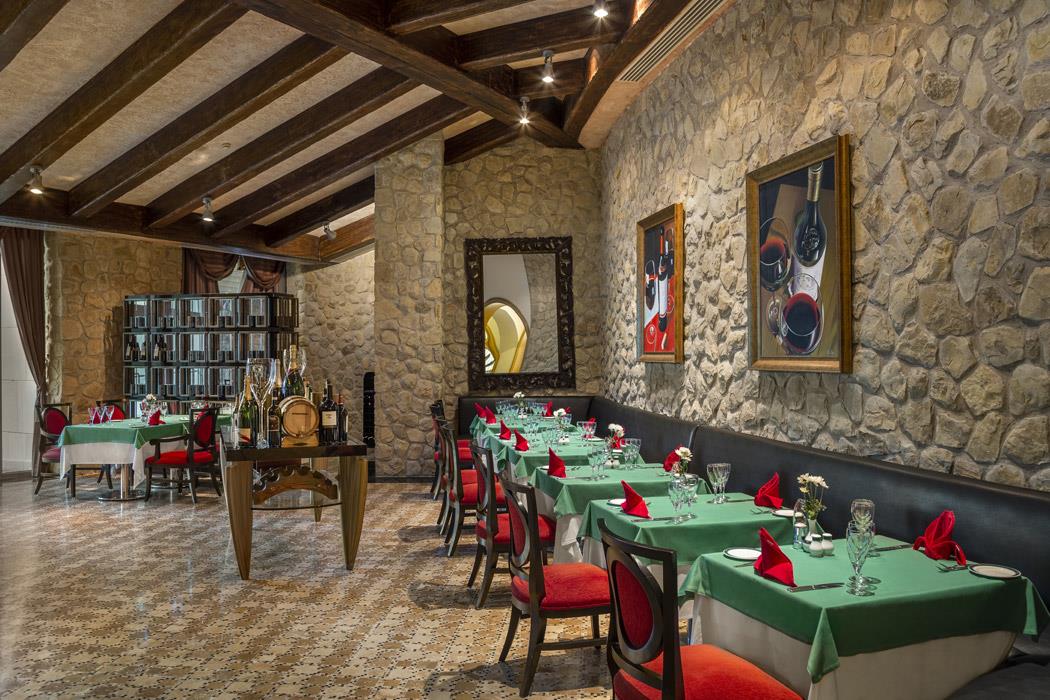 Calista Luxury Resort Hotel