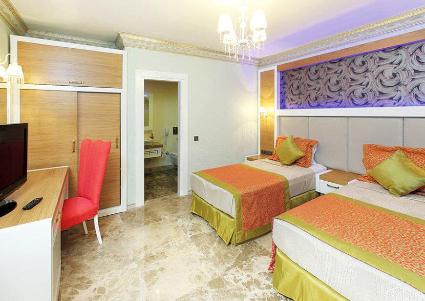 Camelot Boutique Hotel