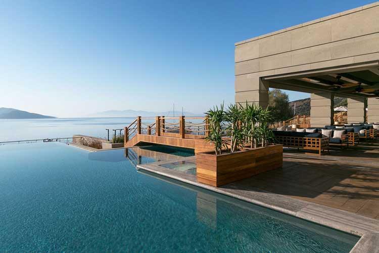 Caresse A Luxury Collection Resort Spa