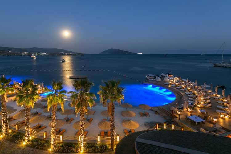 Caresse A Luxury Collection Resort Spa