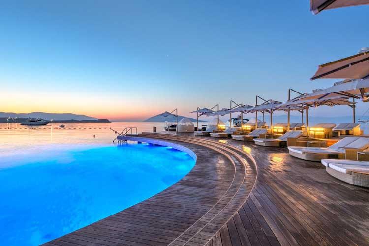 Caresse A Luxury Collection Resort Spa