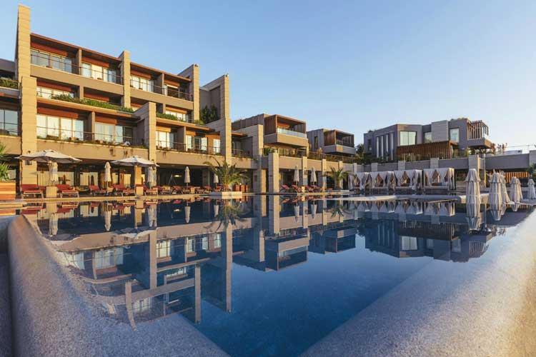 Caresse A Luxury Collection Resort Spa