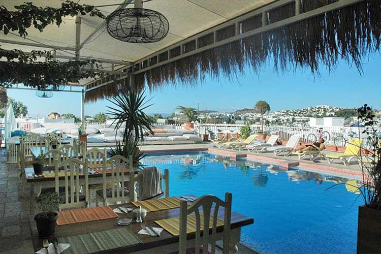 Caresse A Luxury Collection Resort Spa