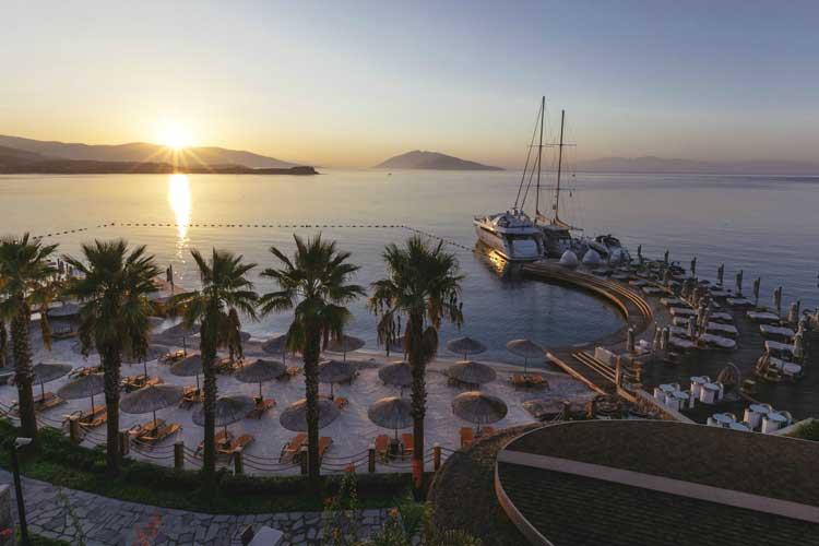 Caresse A Luxury Collection Resort Spa