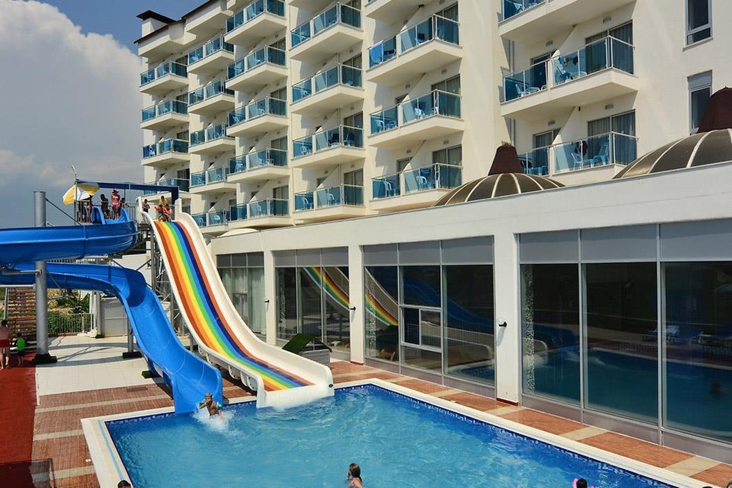 Çenger Beach Resort Otel | Tatil Sitesi.com