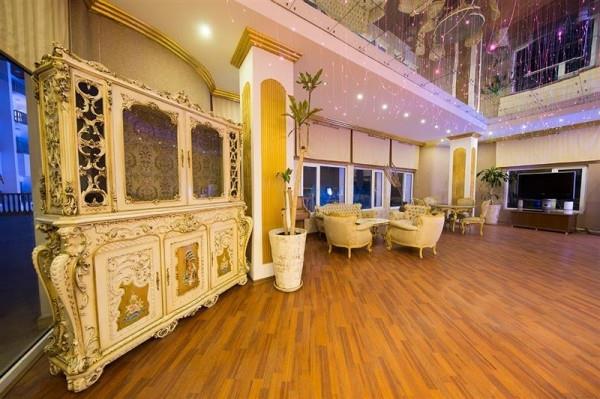 Çeşme Palace Hotel