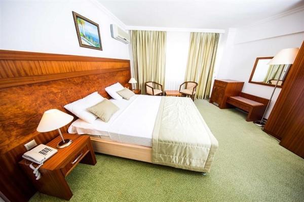 Çeşme Palace Hotel