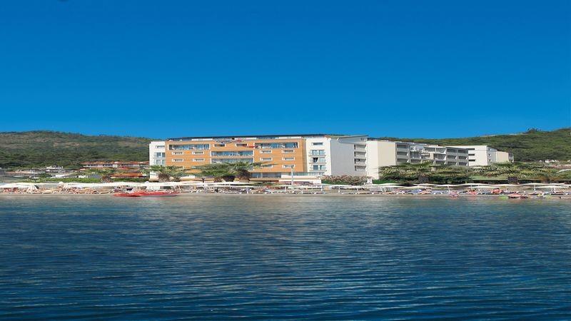 Cettia Beach Resort Hotel