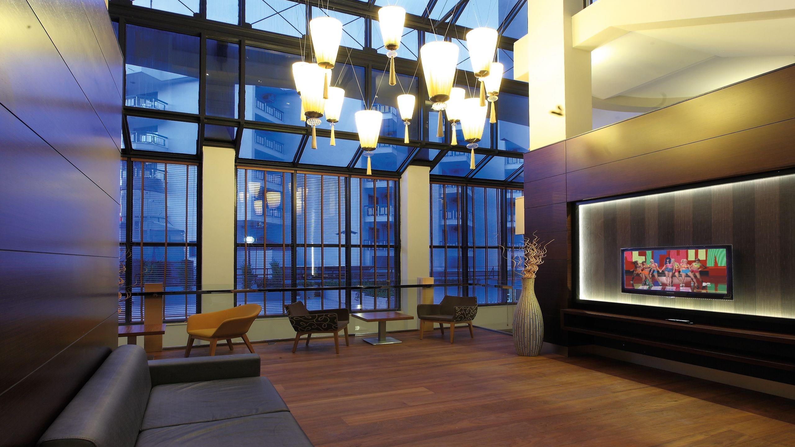 Cettia Beach Resort Hotel