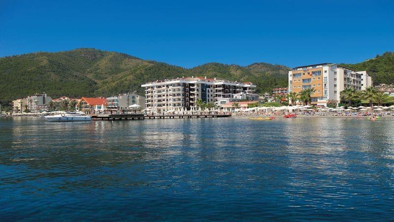 Cettia Beach Resort Hotel