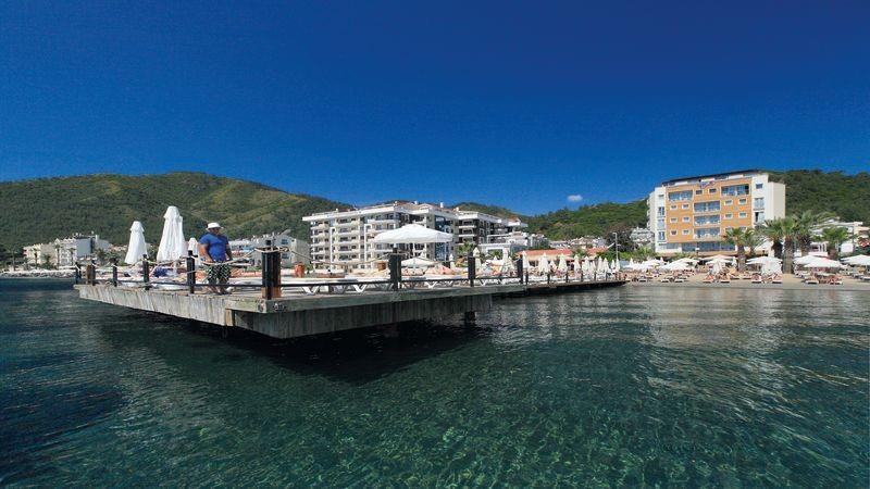 Cettia Beach Resort Hotel