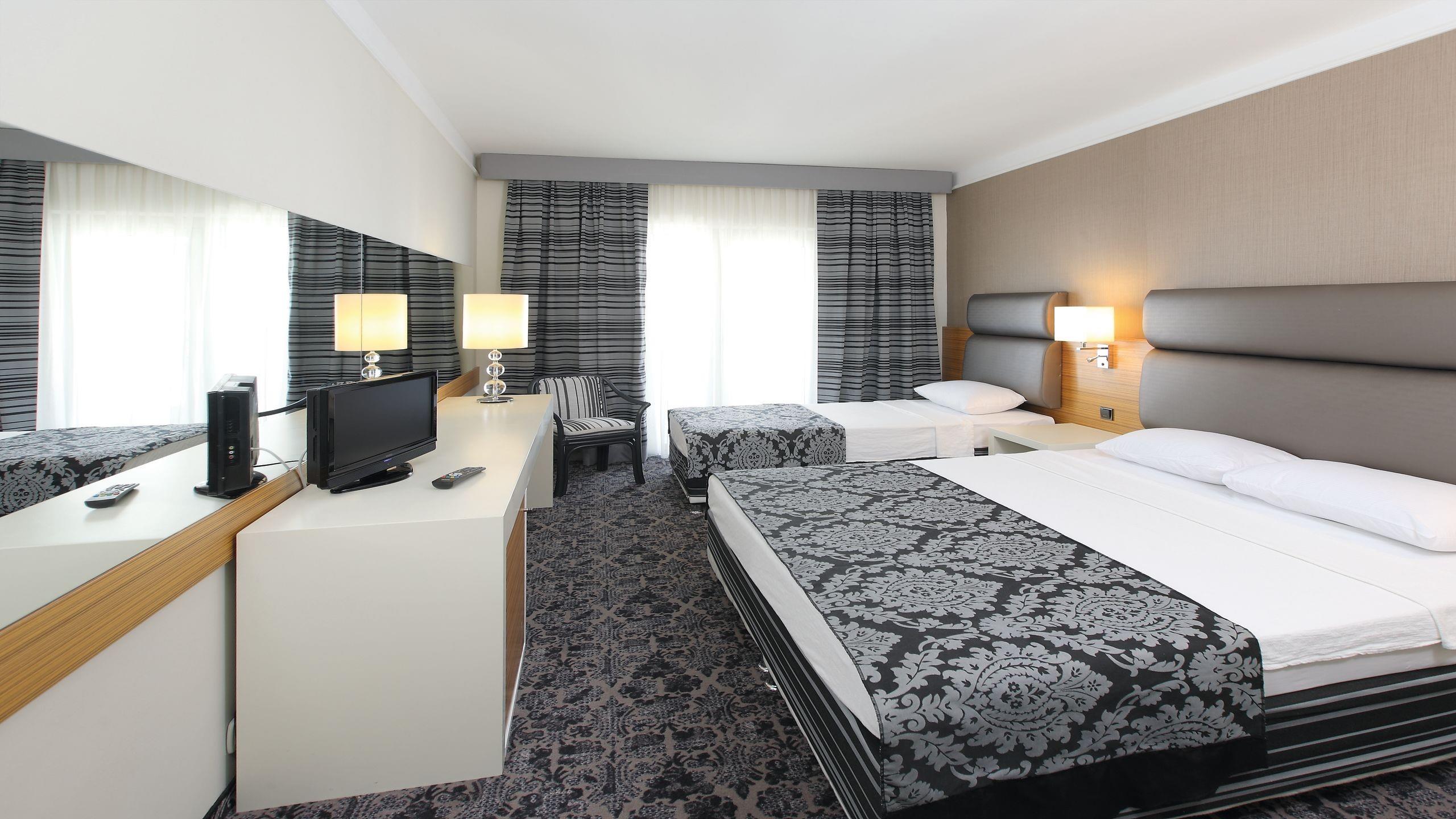 Cettia Beach Resort Hotel