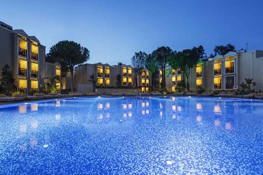 Club Boran Mare Beach